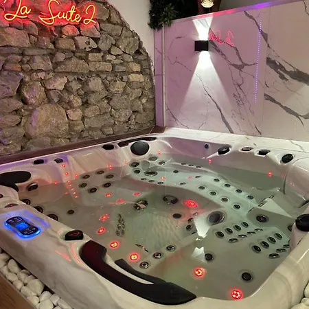 La 2 Jaccuzzi Et Sauna Privatif