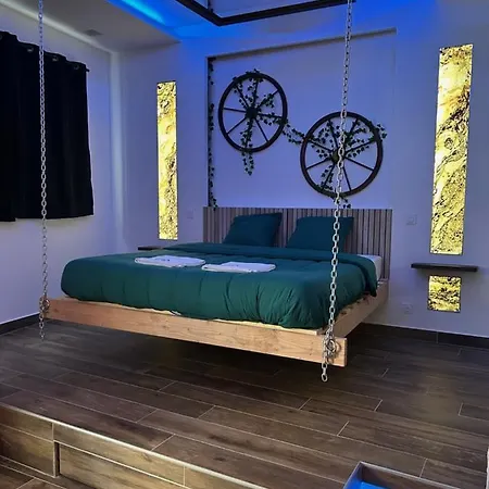 La 2 Jaccuzzi Et Sauna Privatif Motel para Casais
