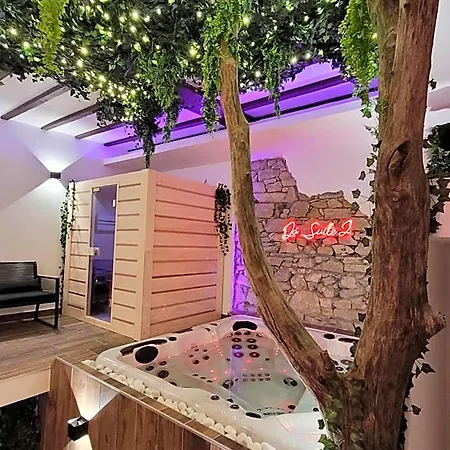 بيت الحب La 2 Jaccuzzi Et Sauna Privatif *