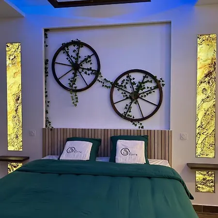 La 2 Jaccuzzi Et Sauna Privatif Grenoble